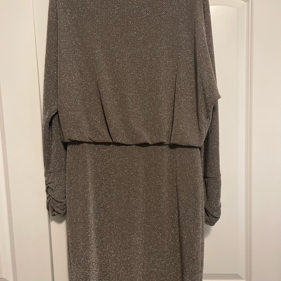 Excellent condition - Picture 2 of 3